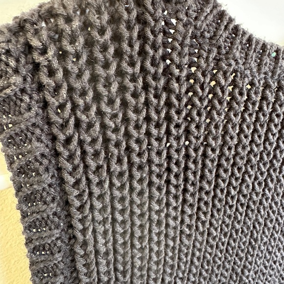 BRAND NEW Old Navy Knit Sweater Vest Tank - Picture 4 of 4